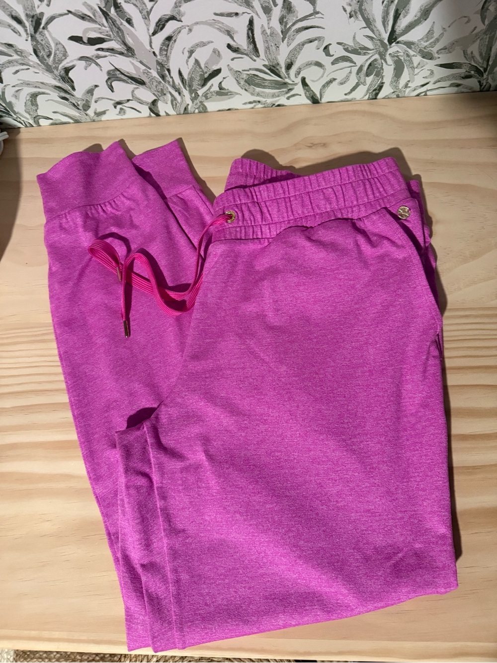 Lilly Pulitzer Hot Pink Drawstring Joggers, Women’s Size Small